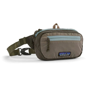 Patagonia Ultralight Black Hole Mini Hip Pack Pine Needle Green