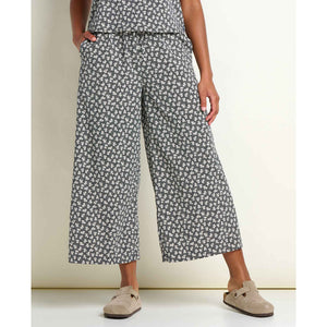 Toad&Co. Womens Sunkissed Wide Leg Crop Pant Black and Salt Print
