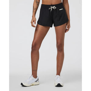 Vuori Womens Clementine 2.0 Short 2.5 Black