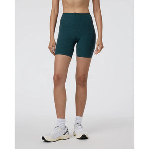 Vuori W Clean Elevation Shorty Moss Heather