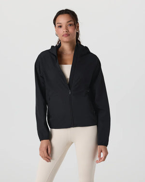 Vuori W Renew Trainer Shell BK Black / L