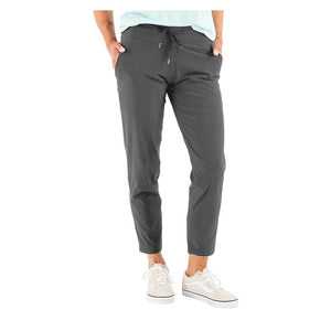 Free Fly Apparel Women's Breeze Cropped Pant Graphite