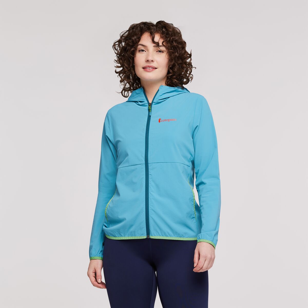 Cotopaxi Women's Vuelta Performance Windbreaker Jacket Poolside