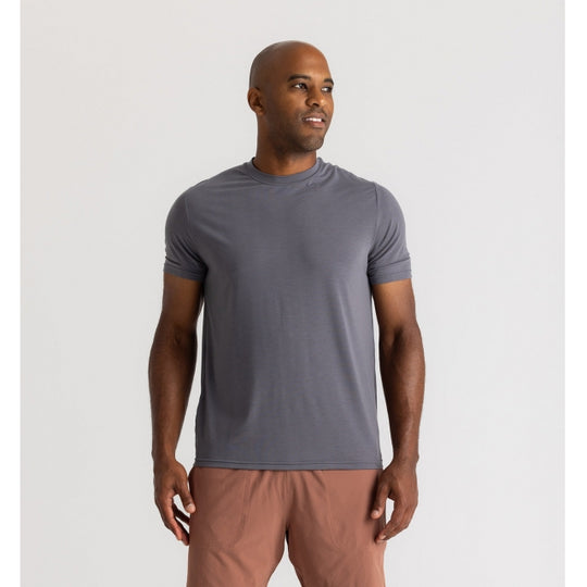Men's Elevate Lightweight Tee
