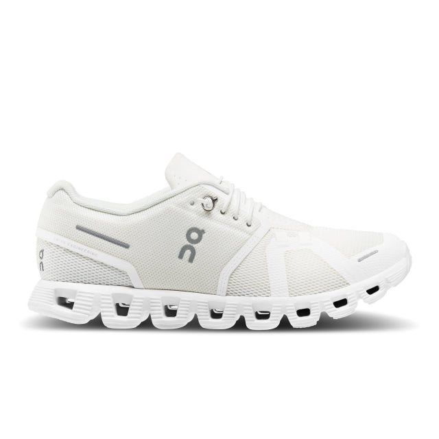 On Running Women&#39;s Cloud 5 Undyed White | White