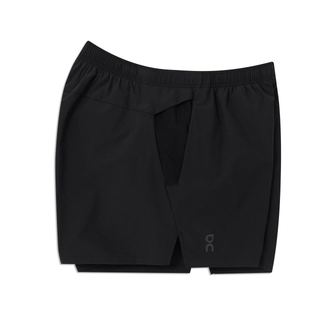 On Running Women&#39;s Essential Shorts 1 Black