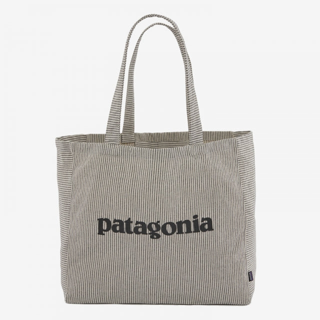 The North Face Recycled Oversized Tote FIFS Fitz Roy Icon: Farrier Stripe Forge Grey