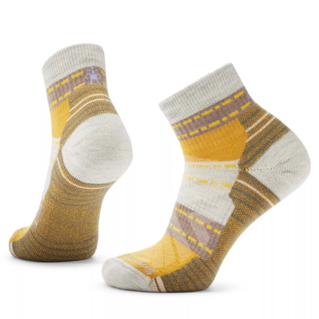 Smartwool Women&#39;s Hike Light Cushion Margarita Ankle Socks K11 Honey Gold