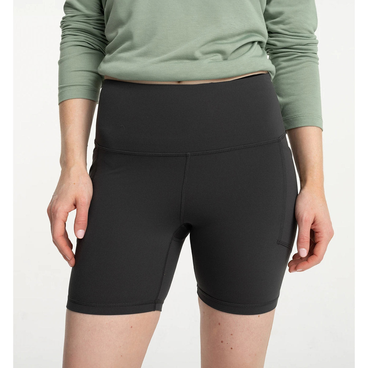 Women&#39;s All Day 6&quot; Pocket Short