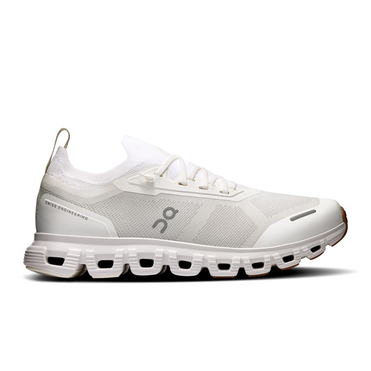 On Running Womens Cloud 6 Versa White | White
