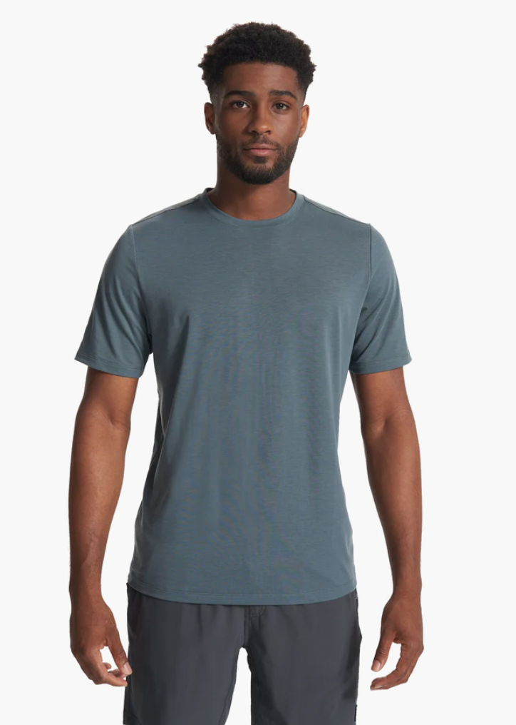 Vuori M Current Tech Tee LAK Lake