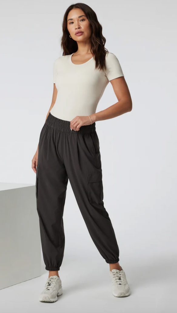 Vuori W Villa Cargo Jogger DJV Dark Java