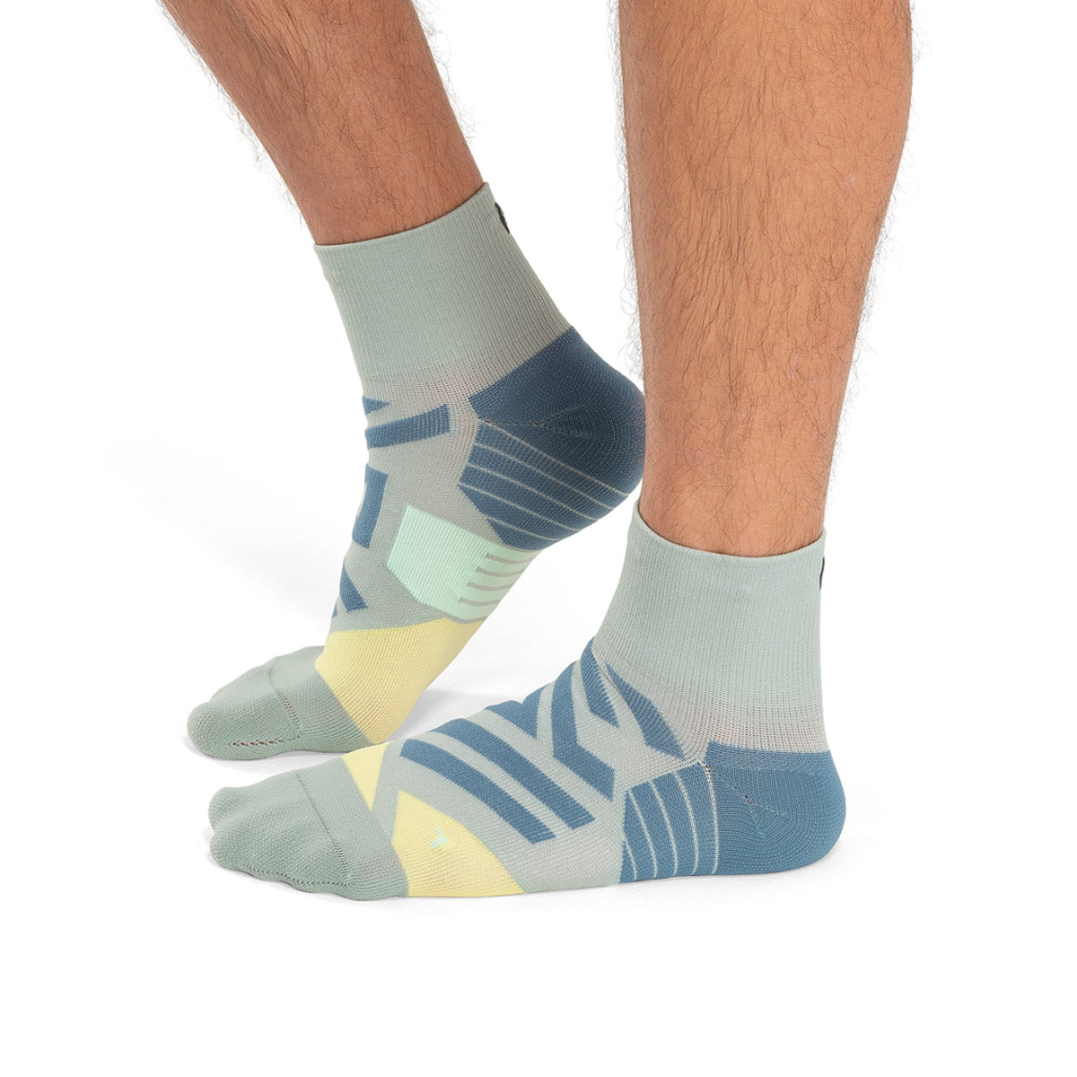 On Running Men's Performance Mid Sock Zest | Moss