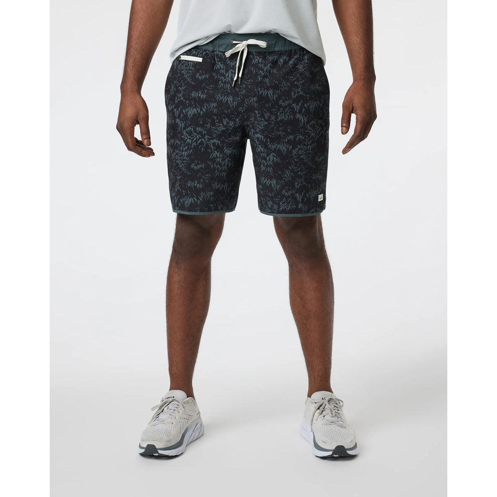 Vuori Mens Banks Short Black Zion