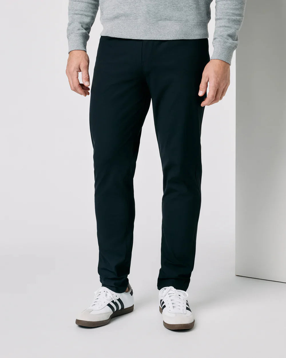 Vuori Mens Meta Pant Athletic Slim Fit - 30 Inseam BLK Black