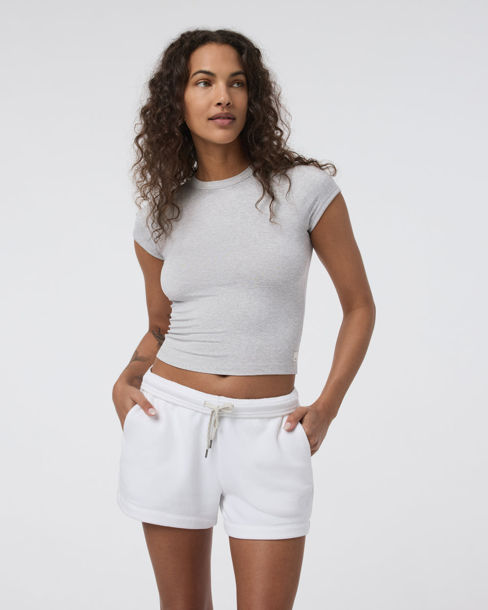 Vuori W SS Halo Baby Tee PHG Pale Grey Heather