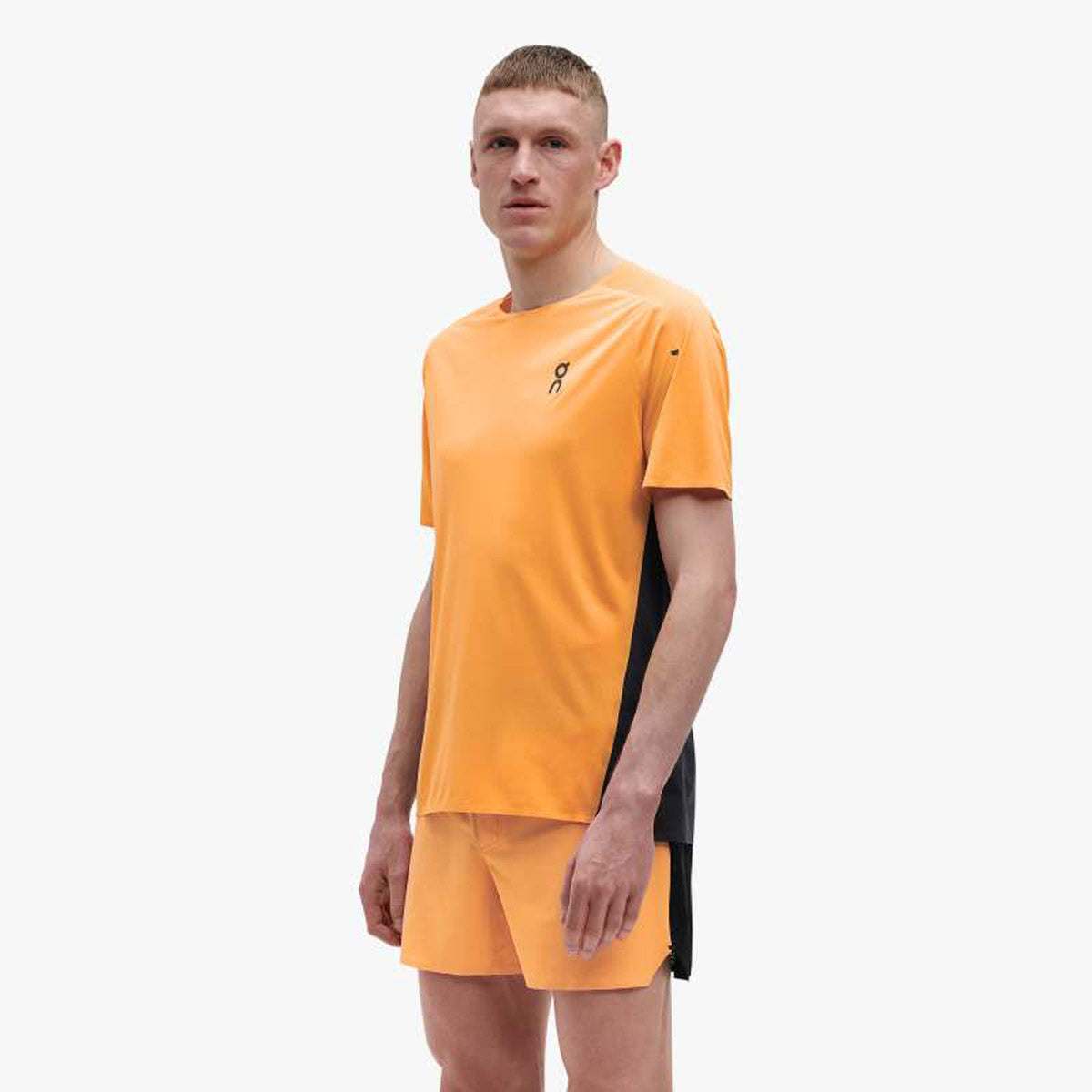 On Running Men's Performance-T 2 ango | Black / M