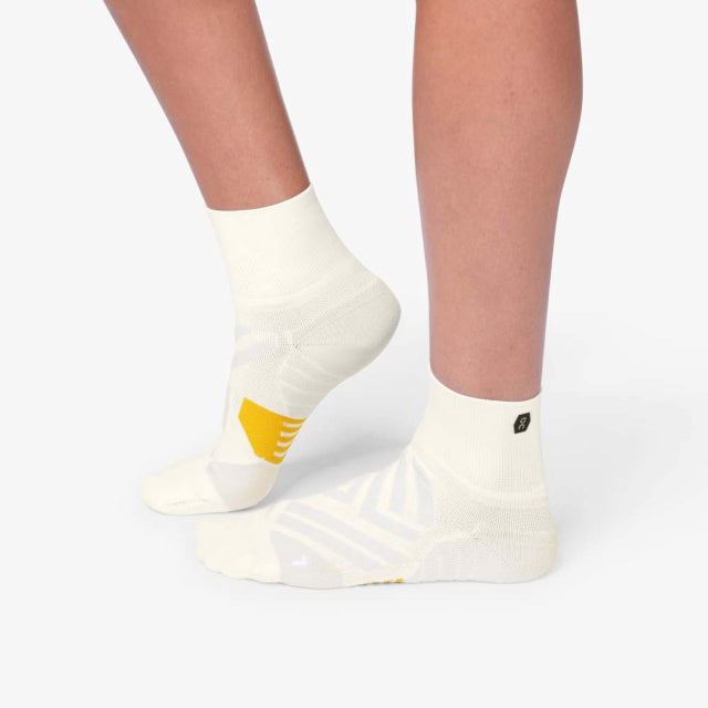 On Running Women's Mid Sock White/Ice