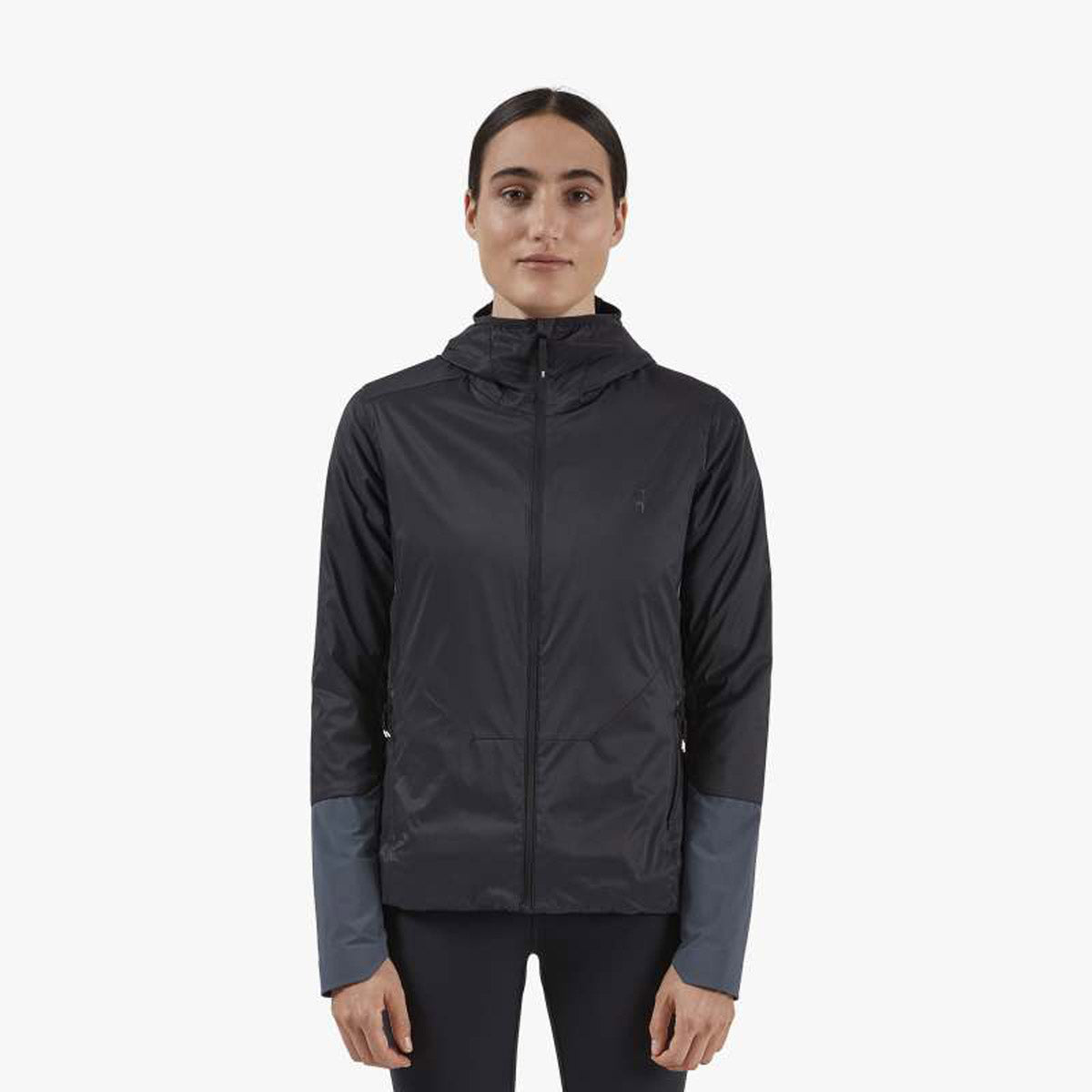 On Running Women&#39;s Insulator Jacket Black | Dark